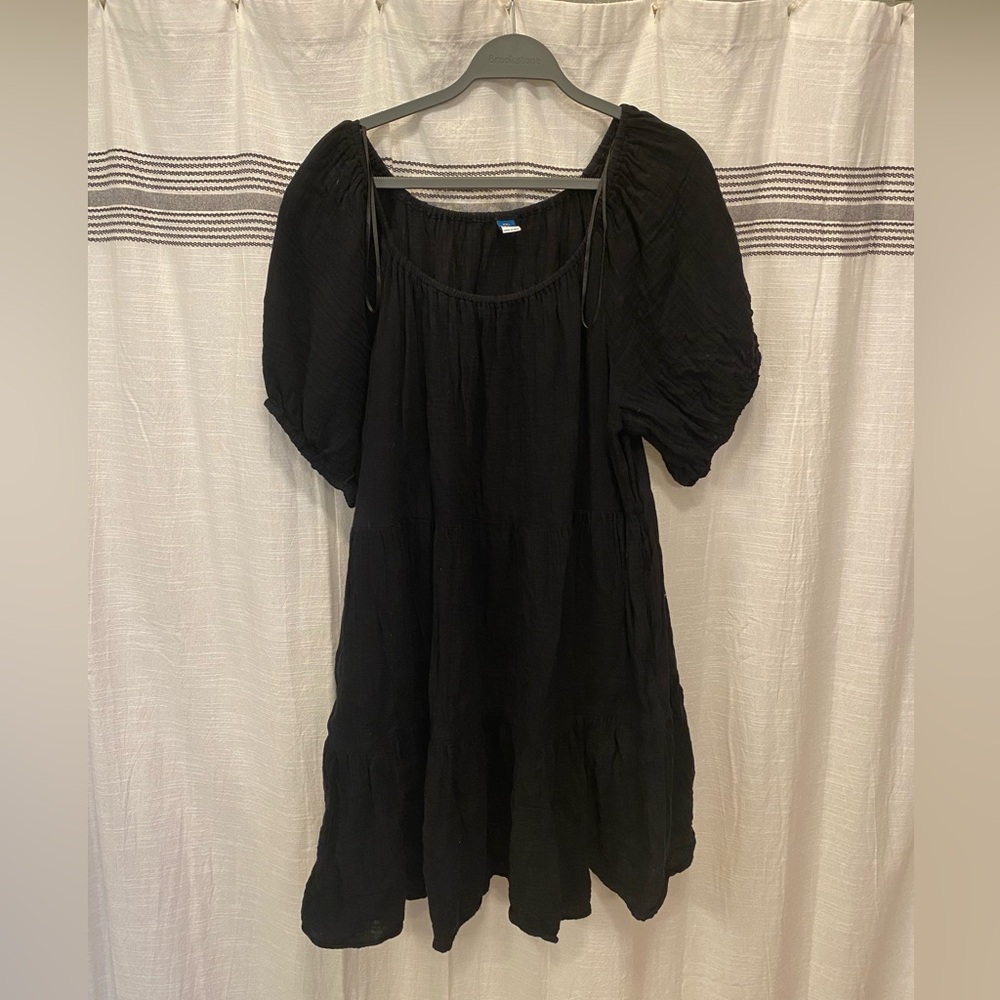 Black tiered dress